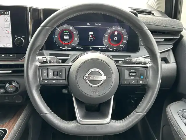 日産 オーラ G 和歌山県 2021(令3)年 5.8万km ブリリアントシルバー BOSEプレミアムサウンド/純正ナビ/フルセグTV/HDMI/デジタルインナーミラー/パノラミックビューモニター/エマージェンシーブレーキ/プロパイロット/レーンキープ/BSW/ハンドル支援/ハーフレザーシート/ドライブレコーダー/ビルトインETC2.0/純正アルミホイール/純正フロアマット/LEDヘッドライト/オートライト