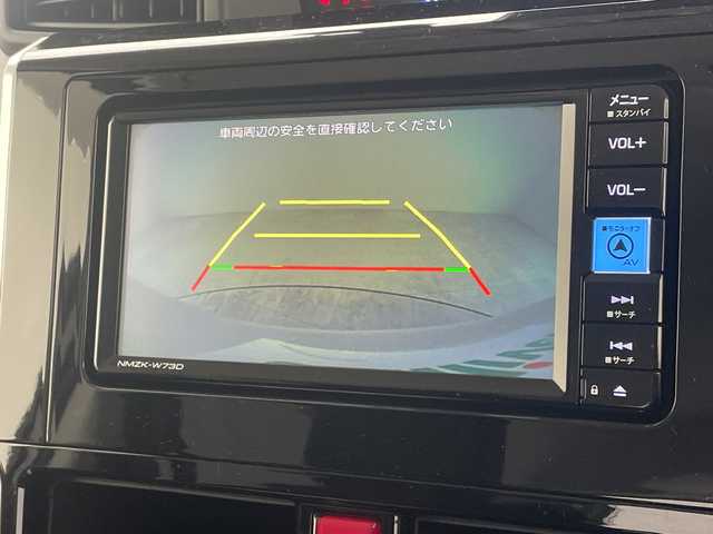 トヨタ ルーミー カスタムG 沖縄県 2023(令5)年 3.1万km パールホワイトⅢ 禁煙車/純正ナビ【NMZK-W73D】/（フルセグTV　CD　DVD　Bluetooth）/バックカメラ/ビルトインETC2.0/電動パーキング/レーダークルーズコントロール/アイドリングストップ/両側パワースライドドア/スマートアシスト/純正フロアマット/LEDヘッドライト/前後コーナーセンサー/ミュージックプレイヤー接続（IPod）/スマートキー/スペアキー/保証書/取扱説明書