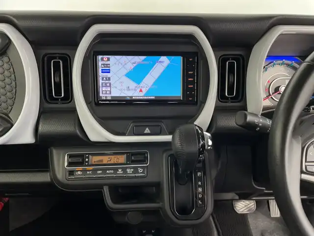 スズキ ハスラー HYBRID X 鹿児島県 2020(令2)年 4.7万km フェニックスレッドパール/ガンメタリック2トーンルーフ 衝突被害軽減ブレーキ/純正ナビTV/（Panasonic/CN-RZ753W/CD/DVD/Bluetooth/フルセグTV）/純正LEDオートライト/純正LEDフォグ/純正15インチアルミ/純正セキュリティアラーム/純正フロアマット/レーンディパーチャーアラート/クリアランスソナー/エネチャージ/前席シートヒーター/オートエアコン/本革巻ハンドル/リアプライバシーガラス/ウインカードアミラー/スマートキー/プッシュエンジンスタート/新車時保証書/取扱い説明書
