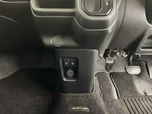 スズキ ハスラー HYBRID X 鹿児島県 2020(令2)年 4.7万km フェニックスレッドパール/ガンメタリック2トーンルーフ 衝突被害軽減ブレーキ/純正ナビTV/（Panasonic/CN-RZ753W/CD/DVD/Bluetooth/フルセグTV）/純正LEDオートライト/純正LEDフォグ/純正15インチアルミ/純正セキュリティアラーム/純正フロアマット/レーンディパーチャーアラート/クリアランスソナー/エネチャージ/前席シートヒーター/オートエアコン/本革巻ハンドル/リアプライバシーガラス/ウインカードアミラー/スマートキー/プッシュエンジンスタート/新車時保証書/取扱い説明書