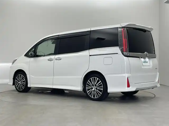 トヨタ ノア Si ダブルバイビーⅡ 埼玉県 2020(令2)年 1.6万km ホワイトパールクリスタルシャイン 純正９インチナビ　フリップダウンモニター　バックカメラ　両側パワースライドドア　ビルトインＥＴＣ　クルーズコントロール　アルミホイール　ＬＥＤライト　スマートキー　Ｂｌｕｅｔｏｏｔｈ　地デジＴＶ