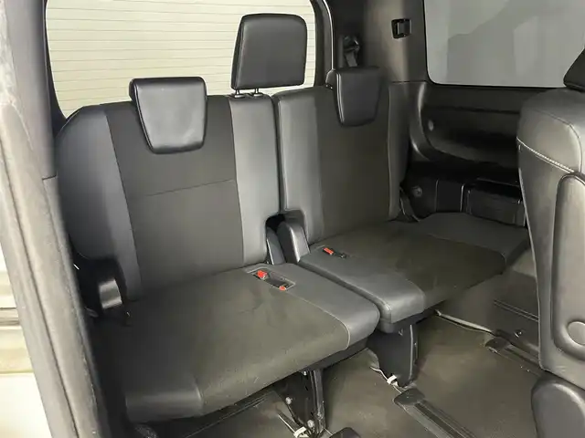 トヨタ ノア Si ダブルバイビーⅡ 埼玉県 2020(令2)年 1.6万km ホワイトパールクリスタルシャイン 純正９インチナビ　フリップダウンモニター　バックカメラ　両側パワースライドドア　ビルトインＥＴＣ　クルーズコントロール　アルミホイール　ＬＥＤライト　スマートキー　Ｂｌｕｅｔｏｏｔｈ　地デジＴＶ