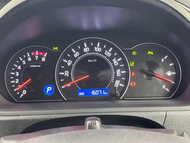 トヨタ ノア Si ダブルバイビーⅡ 埼玉県 2020(令2)年 1.6万km ホワイトパールクリスタルシャイン 純正９インチナビ　フリップダウンモニター　バックカメラ　両側パワースライドドア　ビルトインＥＴＣ　クルーズコントロール　アルミホイール　ＬＥＤライト　スマートキー　Ｂｌｕｅｔｏｏｔｈ　地デジＴＶ