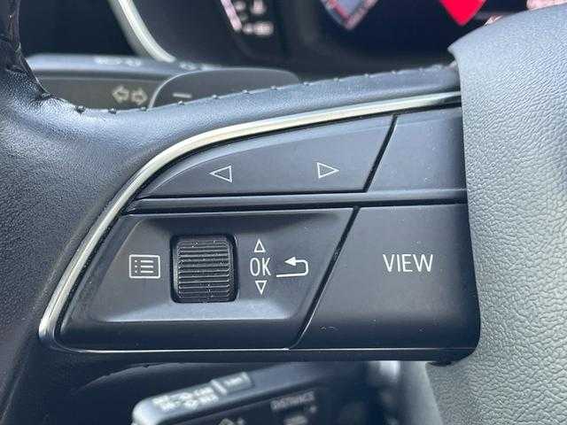 アウディ Ｑ３ 35TDIクワトロ アドバンスド 埼玉県 2020(令2)年 4.9万km グレーＭ 黒革　/シートヒーター　/パノラマサンルーフ　/アラウンドビューカメラ　/バーチャルコクピット　/ドラレコ　/ＥＴＣ