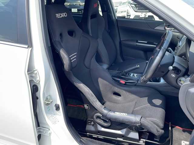 スバル インプレッサ ＷＲＸ STi スペックC 青森県 2014(平26)年 9.7万km サテンホワイトパール 社外HDDナビ・フルセグTV/CD・DVD・Bluetooth・SD/フロント・バックカメラ/運転席レカロシート/レイズTE37SL 18インチアルミ/社外マフラー/STiエアロ/大型リアスポイラー/ブレンボゴールドキャリパー/スリットローター/HIDヘッドライト/LEDフォグランプ/ビルトインETC/キーレスキー