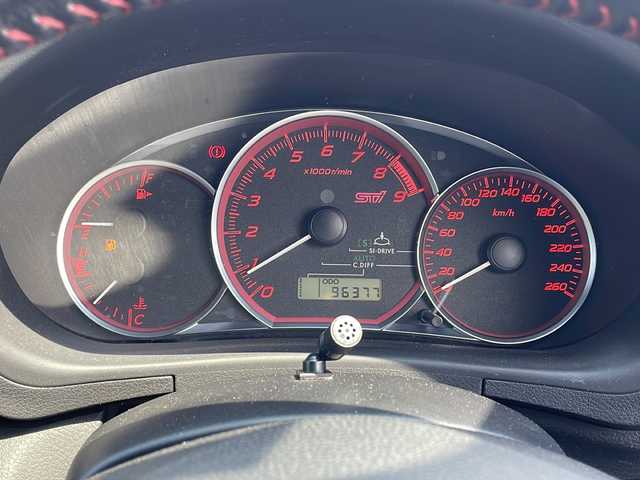 スバル インプレッサ ＷＲＸ STi スペックC 青森県 2014(平26)年 9.7万km サテンホワイトパール 社外HDDナビ・フルセグTV/CD・DVD・Bluetooth・SD/フロント・バックカメラ/運転席レカロシート/レイズTE37SL 18インチアルミ/社外マフラー/STiエアロ/大型リアスポイラー/ブレンボゴールドキャリパー/スリットローター/HIDヘッドライト/LEDフォグランプ/ビルトインETC/キーレスキー