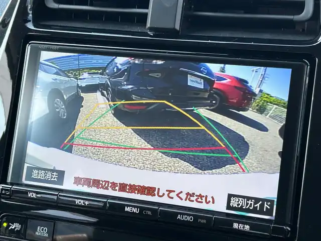 トヨタ プリウス Sセーフティプラス 大阪府 2018(平30)年 3.9万km ホワイトパールクリスタルシャイン 純正９インチナビ/   フルセグTV/CD/DVD/Bluetooth/バックモニター/横滑り防止装置/パーキングアシスト（駐車支援システム）/社外エアロ/レーダークルーズコントロール/レーンキープアシスト/ドライブレコーダー/オートマチックハイビーム/コーナーセンサー/純正フロアマット/プッシュスタート/スマートキー/ＥＴＣ/ＬＥＤライト
