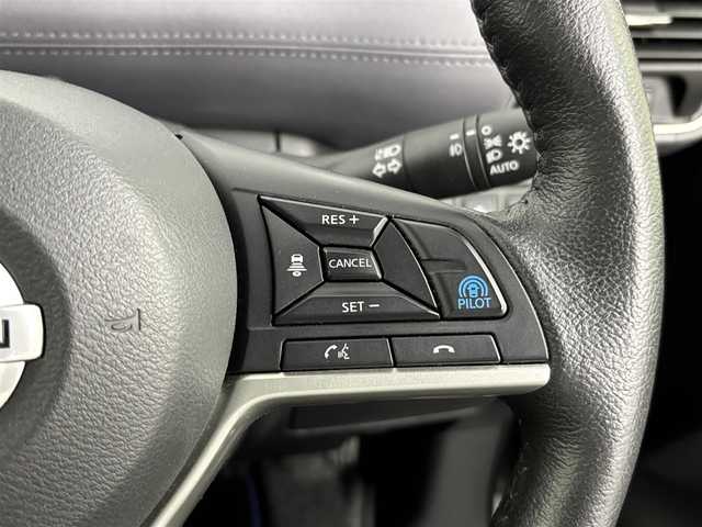 日産 セレナ e－パワー ハイウェイスター V 埼玉県 2020(令2)年 4.7万km ダークメタルグレー/ダイヤモンドブラック 純正ナビ（Bluetooth/CD/DVD/AM/FM）/フルセグTV/アラウンドビューモニター/プロパイロット/レーダークルーズコントロール/エマージェンシーブレーキ/横滑り防止装置/レーンキープアシスト/盗難防止装置/衝突軽減システム/コーナーセンサー/ステアリングヒーター/両側パワースライドドア/LEDヘッドライト/ETC/スマートキー