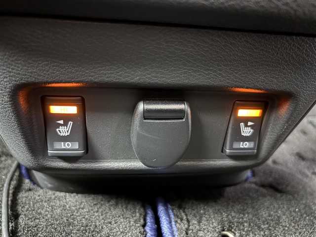 日産 セレナ e－パワー ハイウェイスター V 埼玉県 2020(令2)年 4.7万km ダークメタルグレー/ダイヤモンドブラック 純正ナビ（Bluetooth/CD/DVD/AM/FM）/フルセグTV/アラウンドビューモニター/プロパイロット/レーダークルーズコントロール/エマージェンシーブレーキ/横滑り防止装置/レーンキープアシスト/盗難防止装置/衝突軽減システム/コーナーセンサー/ステアリングヒーター/両側パワースライドドア/LEDヘッドライト/ETC/スマートキー