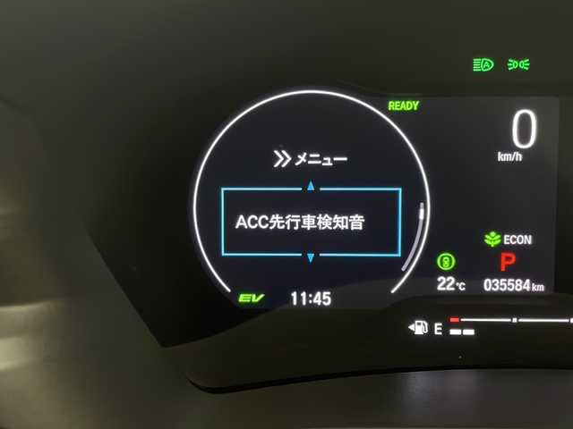 ホンダ ヴェゼル ハイブリッド e:HEV Z 宮崎県 2021(令3)年 3.6万km サンドカーキパール 禁煙車/ホンダセンシング/純正8型ナビTV/（VXM-215VFEi/CD/DVD/Bluetooth/フルセグTV)/純正バックカメラ/純正ドライブレコーダー/純正ETC/純正エアロ/純正18インチアルミ/純正LEDオートライト/純正LEDフォグ/純正フロアマット/アダプティブクルーズコントロール/レーンディパーチャーアラート/オートマチックハイビーム/ブラインドスポットモニター/ダウンヒルアシストコントロール/クリアランスソナー/電子パーキング/オートホールド/パワーバックドア/デュアルオートエアコン/前席シートヒーター/ステアリングヒーター/スマートキー/プッシュエンジンスタート/新車時保証書/取扱い説明書