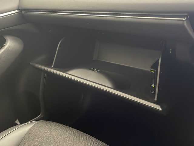 ホンダ ヴェゼル ハイブリッド e:HEV Z 宮崎県 2021(令3)年 3.6万km サンドカーキパール 禁煙車/ホンダセンシング/純正8型ナビTV/（VXM-215VFEi/CD/DVD/Bluetooth/フルセグTV)/純正バックカメラ/純正ドライブレコーダー/純正ETC/純正エアロ/純正18インチアルミ/純正LEDオートライト/純正LEDフォグ/純正フロアマット/アダプティブクルーズコントロール/レーンディパーチャーアラート/オートマチックハイビーム/ブラインドスポットモニター/ダウンヒルアシストコントロール/クリアランスソナー/電子パーキング/オートホールド/パワーバックドア/デュアルオートエアコン/前席シートヒーター/ステアリングヒーター/スマートキー/プッシュエンジンスタート/新車時保証書/取扱い説明書