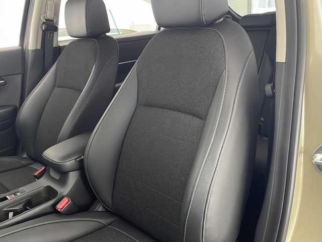 ホンダ ヴェゼル ハイブリッド e:HEV Z 宮崎県 2021(令3)年 3.6万km サンドカーキパール 禁煙車/ホンダセンシング/純正8型ナビTV/（VXM-215VFEi/CD/DVD/Bluetooth/フルセグTV)/純正バックカメラ/純正ドライブレコーダー/純正ETC/純正エアロ/純正18インチアルミ/純正LEDオートライト/純正LEDフォグ/純正フロアマット/アダプティブクルーズコントロール/レーンディパーチャーアラート/オートマチックハイビーム/ブラインドスポットモニター/ダウンヒルアシストコントロール/クリアランスソナー/電子パーキング/オートホールド/パワーバックドア/デュアルオートエアコン/前席シートヒーター/ステアリングヒーター/スマートキー/プッシュエンジンスタート/新車時保証書/取扱い説明書