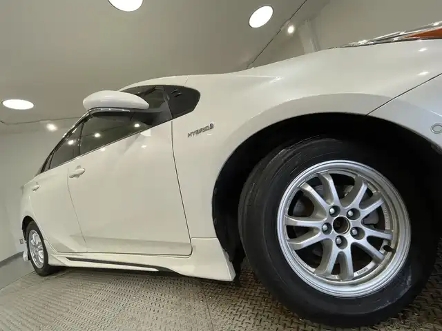 トヨタ プリウス Sセーフティプラス 愛知県 2018(平30)年 6.6万km ホワイトパールクリスタルシャイン 純正９インチナビ（NSZT-Y66T）/（Bluetooth/フルセグTV/SD/FM/AM/CD・DVD再生）/モデリスタエアロ　/トヨタセーフティセンス　/　　-プリクラッシュセーフティ/　　-レーンディパーチャーアラート/　　-レーダークルーズコントロール　/　　-オートマチックハイビーム/パーキングアシスト　/ビルトインＥＴＣ　/ＬＥＤヘッドライト/LEDフォグランプ　/バックカメラ　/クリアランスソナー　/横滑り防止/純正フロアマット　