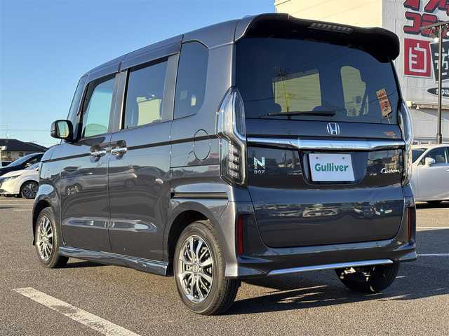 ホンダ Ｎ ＢＯＸ カスタム L 大分県 2023(令5)年 1.4万km メテオロイドグレーメタリック ・社外ナビ(CD.DVD.SD.BT.USB)/・バックカメラ/・フルセグテレビ/・衝突軽減ブレーキ/・コーナーセンサー/・レーダークルーズコントロール/・両側パワースライドドア/・ETC/・ドライブレコーダー/・ブレーキホールド/・シートヒーター/・オートハイビーム/・スマートキー
