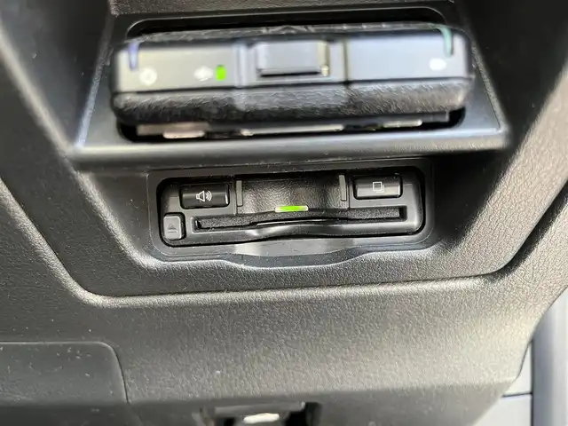 マツダ ＣＸ－３０ 20S Lパッケージ 滋賀県 2020(令2)年 4.8万km マシーングレープレミアムM 純正8.8型ナビ/BCD/DVD/USB/Bluetooth/フルセグテレビ/360度ビューモニター/スマートブレーキサポート/AT誤発進抑制制御/レーダークルーズコントロール/フロントパーキングセンサー/リアパーキングセンサー/レーンキープアシスト/ブラインドスポットモニター/クルージングトラフィックサポート/パワーバックドア/LEDヘッドライト/オートライト/パドルシフト/ステアリングヒーター/アクティブドライビングディスプレイ/レザーシート/パワーシート/シートヒーター /プッシュスタート /スマートキー/スペアキー