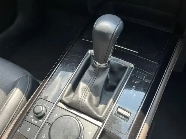 マツダ ＣＸ－３０ 20S Lパッケージ 滋賀県 2020(令2)年 4.8万km マシーングレープレミアムM 純正8.8型ナビ/BCD/DVD/USB/Bluetooth/フルセグテレビ/360度ビューモニター/スマートブレーキサポート/AT誤発進抑制制御/レーダークルーズコントロール/フロントパーキングセンサー/リアパーキングセンサー/レーンキープアシスト/ブラインドスポットモニター/クルージングトラフィックサポート/パワーバックドア/LEDヘッドライト/オートライト/パドルシフト/ステアリングヒーター/アクティブドライビングディスプレイ/レザーシート/パワーシート/シートヒーター /プッシュスタート /スマートキー/スペアキー