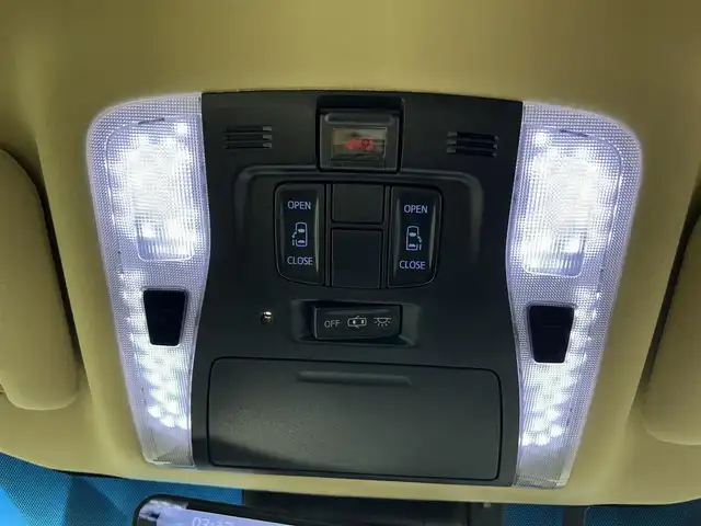 トヨタ アルファード X 佐賀県 2020(令2)年 2.8万km ホワイトパールクリスタルシャイン アルパイン11インチナビ/フルセグテレビ/CD/DVD/SD/BT/FM.AM/バックカメラ/ミラー型前後ドライブレコーダー/プリクラッシュセーフティ/レーンディパーチャーアラート/オートハイビーム/レーダークルーズコントロール/クリアランスソナー/電動パーキングブレーキ/ブレーキホールド/ビルトインETC/両側パワースライドドア/レザー調シートカバー/社外20インチアルミホイール/スマートキー×2/保証書/取扱説明書