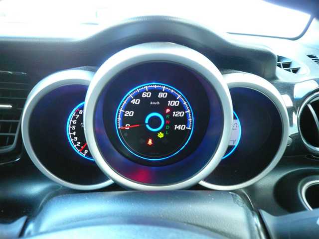 ホンダ Ｎ ＢＯＸ カスタム G SSパッケージ 大分県 2014(平26)年 10万km プレミアムホワイトパール ワンオーナー/Gathers SDナビ:VXM-145Vsi/（CD/DVD/BT/SD/ワンセグTV）/安心パッケージ　/・シティブレーキアクティブシステム/・カーテンエアバック/・サイドエアバック/純正フロアマット　ドアバイザー/ETC/オートライト/バックカメラ/両側パワースライドドア/ステアリングリモコン/HIDヘッドライト/フロントフォグランプ/アイドリングストップ/保証書　取扱説明書　スペアキー1本