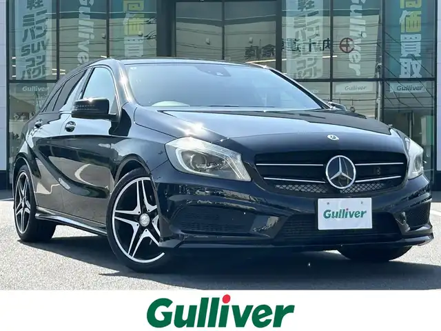 メルセデス・ベンツ Ａ１８０ 岡山県 2013(平25)年 10.6万km コスモスブラック 登録時走行距離105721km/純正ナビ/フルセグTV(CD.DVD.TV.BT)/バックカメラ/ETC/クリアランスソナー/衝突軽減ブレーキ/横滑り防止装置/クルーズコントロール/オートライト/アイドリングストップ/18インチ純正AW/純正フロアマット/ハーフレザーシート/D席パワーシート