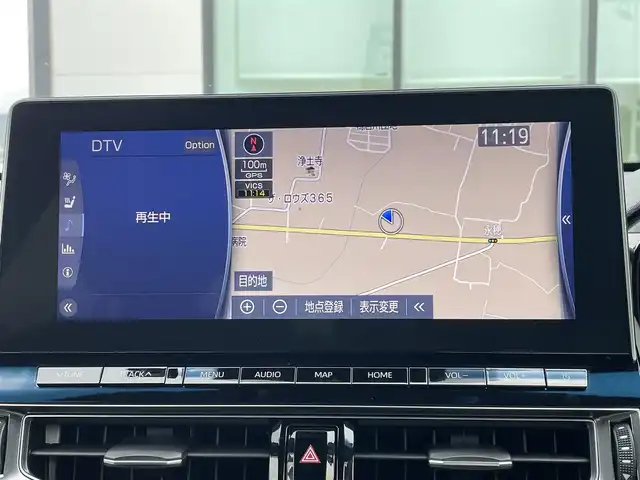 トヨタ クラウン ハイブリッド RS 和歌山県 2021(令3)年 2.5万km シルバーM 純正12.3インチナビ/バックカメラ/フルセグTV/BT/CD/衝突軽減ブレーキ/ブラインドスポットモニター/レーンキープアシスト/レーダークルコン/オートライト/前後コーナーセンサー/ビルトインETC2.0 /シートヒーター/パワーシート/ステアリングリモコン/ステアリングヒーター/フルオートパワーウィンドウ/LEDヘッドライト/フォグランプ/ドアバイザー