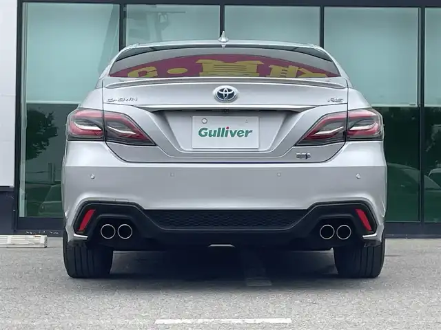 トヨタ クラウン ハイブリッド RS 和歌山県 2021(令3)年 2.5万km シルバーM 純正12.3インチナビ/バックカメラ/フルセグTV/BT/CD/衝突軽減ブレーキ/ブラインドスポットモニター/レーンキープアシスト/レーダークルコン/オートライト/前後コーナーセンサー/ビルトインETC2.0 /シートヒーター/パワーシート/ステアリングリモコン/ステアリングヒーター/フルオートパワーウィンドウ/LEDヘッドライト/フォグランプ/ドアバイザー