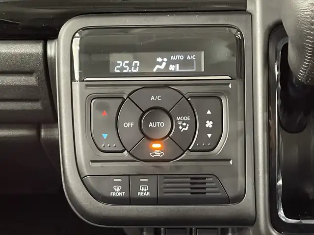 スズキ スペーシア カスタム HYBRID XS 栃木県 2024(令6)年 0.2万km 茶 純正9インチメモリナビ/（フルセグTV/Bluetooth/USB//AppleCarPlay/AndoroidAuto）/全方位カメラ/トヨタセーフティセンス/コーナーセンサー/両側パワースライドドア/ハーフレザーシート/シートヒーター/禁煙車/ステアリングヒーター/ヘッドアップディスプレイ/オートライト/LEDヘッドライト/横滑り防止装置/フォグランプ/スマートキー/プッシュスタート/アイドリングストップ/ステアリングスイッチ/革巻きステアリング/ウィンカーミラー/純正15インチアルミホイール/純正フロアマット
