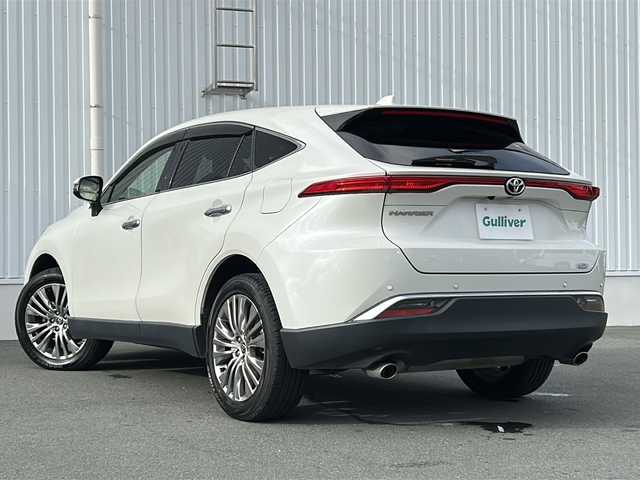 トヨタ ハリアー Z 三重県 2020(令2)年 4.8万km ホワイトパールクリスタルシャイン 純正ナビ　/全周囲カメラ　/ＢＳＭ　/ＪＢＬ　/デジタルインナーミラー　/ビルトインＥＴＣ２．０　/前後コーナーセンサー　/USB給電/パワーバックドア　/運転席パワーシート　/レーダークルーズコントロール　/レーンキープアシスト/衝突軽減ブレーキ/ハーフレザーシート/ヘッドアップディスプレイ/革巻きステアリング/ステアリングスイッチ/ＬＥＤヘッドライト/オートハイビーム/オートライト/電子パーキング/純正フロアマット/電動格納ミラー/禁煙車