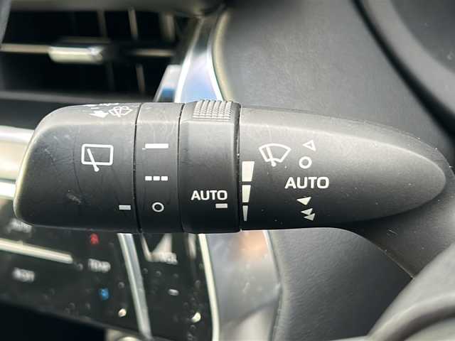 トヨタ ハリアー Z 三重県 2020(令2)年 4.8万km ホワイトパールクリスタルシャイン 純正ナビ　/全周囲カメラ　/ＢＳＭ　/ＪＢＬ　/デジタルインナーミラー　/ビルトインＥＴＣ２．０　/前後コーナーセンサー　/USB給電/パワーバックドア　/運転席パワーシート　/レーダークルーズコントロール　/レーンキープアシスト/衝突軽減ブレーキ/ハーフレザーシート/ヘッドアップディスプレイ/革巻きステアリング/ステアリングスイッチ/ＬＥＤヘッドライト/オートハイビーム/オートライト/電子パーキング/純正フロアマット/電動格納ミラー/禁煙車