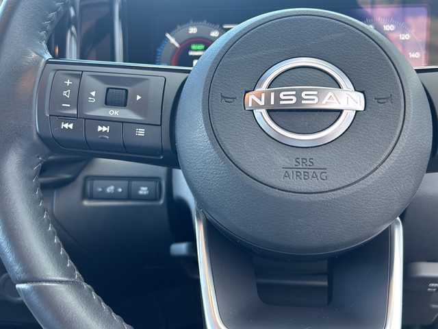 日産 オーラ G レザーエディション 山形県 2022(令4)年 1.6万km ピュアホワイトパール プロパイロット/レーダークルーズコントロール/ブラインドスポットモニター/BOSEプレミアムサウンド/純正ナビ/アラウンドビューモニター/LEDオートライト/オートマチックハイビーム/フォグランプ/レザーシート/純正ドライブレコーダー/デジタルインナーミラー/電動パーキングブレーキ/オートブレーキホールド/ステアリングスイッチ/置くだけ充電/ビルトインETC2.0/純正AW/純正フロアマット/電動格納ウィンカーミラー/スマートキー/ドアバイザー