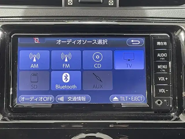 トヨタ マークＸ 250S 愛知県 2016(平28)年 9.7万km シルバーM 純正SDナビ（NSCD-W66)/・AM/FM/CD/DVD/Bluetooth/・テレビ/Toyota Safety Sense/・衝突軽減ブレーキ/・レーンキープアシスト/・レーダークルーズコントロール/クリアランスソナー/バックカメラ/ドライブレコーダー/ETC/プッシュスタートボタン/スマートキー/純正16インチアルミホイル/LEDヘッドライト/パワーシート（D席+N席）/シートヒーター（D席+N席）/オートライト/オートエアコン/電格ミラー/ドアバイザー/純正フロアマット/保証書/取扱説明書