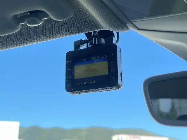 フォルクスワーゲン Ｔ－クロス TSI 1st 山梨県 2020(令2)年 3万km グレー 純正ナビ　/フルセグTV　/AppleCarPlay　/AndoroidoAuto　/Bluetooth　/バックカメラ　/ETC2.0　/非接触充電　/ACC　/オートライト　/コーナーセンサー　/ブラインドスポット　/アイドリングストップ　/ドラレコ前後