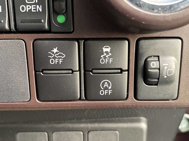 トヨタ ルーミー G S 愛知県 2017(平29)年 5.1万km プラムブラウンパールクリスタルシャイン 純正9型ナビ/両側パワースライドドア/クルーズコントロール/バックカメラ/コーナーセンサー/レーンキープアシスト/オートライト/衝突軽減システム/フルセグ/CD DVD/Bluetooth/ステアリングスイッチ/スマートキー/プッシュスタート