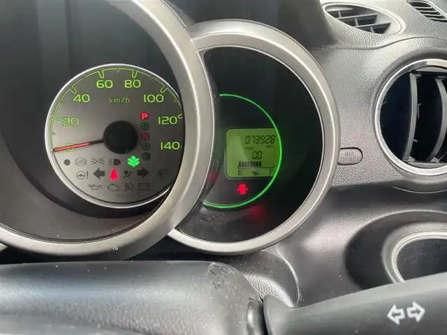 ホンダ Ｎ ＢＯＸ G SSパッケージ 静岡県 2013(平25)年 7.4万km アラバスターシルバーメタリック ワンオーナー/純正CDデッキ/FM/AM/AUX/両側パワースライドドア/ETC/ステアリングスイッチ/純正14インチAW/スマートキー×2/保証書/取扱説明書/H28/30/R2/4/6点検記録簿有