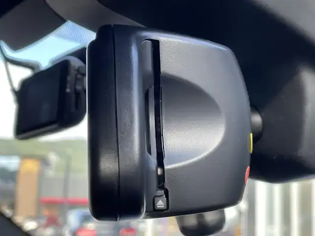 ＢＭＷ １１８ｄ Mスポーツ エディションシャドー 静岡県 2017(平29)年 5.1万km ミネラルグレー 茶革シート/シートヒーター /ダークカラーLEDライト/ブラックキドニーグリル/純正18インチジェットブラックホイール/レザーステアリングホイール/iDrive/(Bluetooth/CD/DVD/USB)/インテリジェントセーフティー/ACC/ドライビングパフォーマンスコントロール/バックカメラ /ETC/ドライブレコーダー/保証書