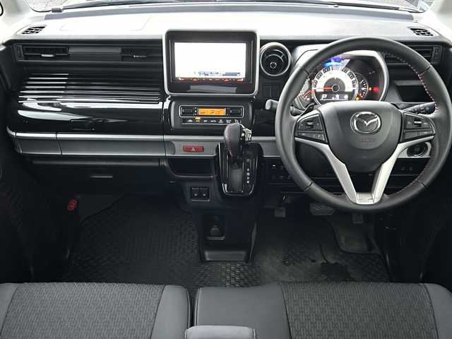 マツダ フレアワゴン カスタムスタイル ハイブリッド XT 山形県 2018(平30)年 7.3万km シルバー 禁煙車/4WD/デュアルセンサーブレーキ/レーンキープアシスト/横滑り防止装置/オートマチックハイビーム/後方コーナーセンサー/バックカメラ/純正SDナビ/（Bluetooth/フルセグ/AM/FM/USB)/テレビキャンセラー/両側パワースライドドア/アイドリングストップ/ステアリングスイッチ/パドルシフト/ハーフレザー/前席シートヒーター/社外フロアマット/社外アルミホイール/電動格納ミラー/ドアバイザー/LEDヘッドライト/フォグランプ/ホイール付きスタッドレスタイヤ車載4本/（155/65/R14)3mm