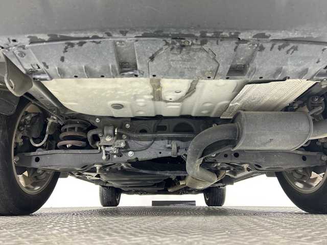 レクサス ＮＸ 300h バージョンL 神奈川県 2019(令1)年 6.2万km ソニッククォーツ 純正SDナビゲーションシステム/フルセグ　CD DVD/Bluetooth　SD　USB　AUX/パノラミックビューモニター/パノラミックルーフ/ハンズフリーパワーバックドア/AC100V【リア】/純正ビルトインETC2.0/セーフティシステムプラス/ブラインドスポットモニター/プリクラッシュセーフティシステム/レーンディパーチャーアラート/アダブティブハイビームシステム/レーダークルーズコントロール/ドライブモードセレクト/前後ソナー/アイドリングストップ/革巻きステアリング/パドルシフト/シートヒーター/革シート/前席/後席シートヒーター/前席パワーシート/ベンチレーション/運転席ポジションメモリー/電動パーキングブレーキ/オートブレーキホールド/nanoe/自動防眩ミラー/プッシュスタート/スマ＾とキー/3眼LEDヘッドランプ/LEDデイライト/ヘッドランプクリーナー/オートライト/純正リアスポイラー/純正18インチアルミホイール/電格ウインカーミラー