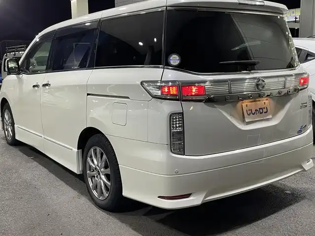 日産 エルグランド 250HWS アーバンクロム 千葉県 2012(平24)年 10万km ブリリアントホワイトパール 【(株)IDOMが運営する【じしゃロン八千代店】の自社ローン対象車両になります。こちらは現金ご利用時の価格です。自社ローンご希望の方は別途その旨お申付け下さい。/両側パワースライドドア/ＥＴＣ/Bluetooth接続/アラウンドビューモニター