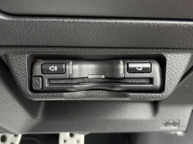 スバル レヴォーグ 1．8GT－H EX 岩手県 2023(令5)年 1.7万km クリスタルブラックシリカ アイサイト/純正ナビ/Bluetooth/フルセグTV/バックカメラ/パワーバックドア/デジタルインナーミラー/前席パワーシート/D席メモリシート/全席シートヒーター/LEDヘッドライト/LEDフォグランプ/オートライト/革巻きステアリング/ステアリングスイッチ/パドルシフト/スマートキー/保証書