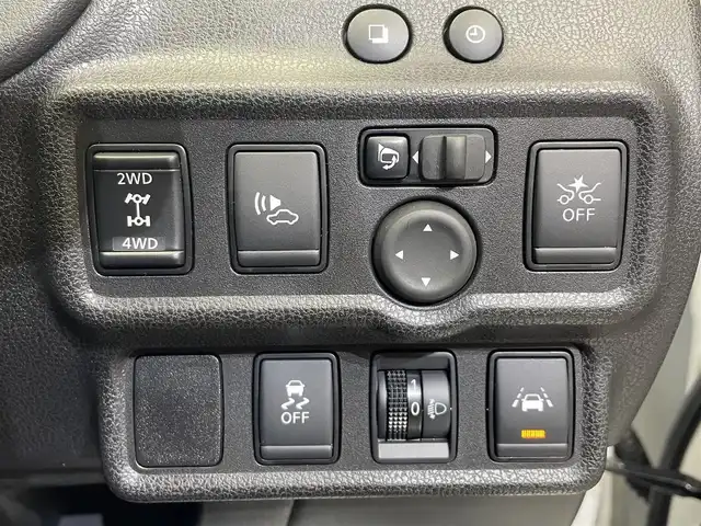 日産 ノート e－パワー B FOUR 岩手県 2021(令3)年 1.5万km ホワイト ４WD　/アラウンドビューモニター/エマージェンシーブレーキ/ETC/インテリジェントルームミラー/コーナーセンサー/横滑り防止装置/レーンアシスト/Pioneerオーディオ/オートライト/オートエアコン/ヘッドライトレベライザー/ハイビームアシスト/プッシュスタート/14インチスチールホイール/純正ホイールキャップ