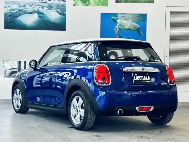 ＭＩＮＩ ミニ クーパー 大阪府 2018(平30)年 5.5万km 青 ペッパーパッケージ/インテリジェントセーフティ/純正ナビ/バックカメラ/TV/USB/Bluetooth/純正15インチAW/LEDヘッドライト/ETC