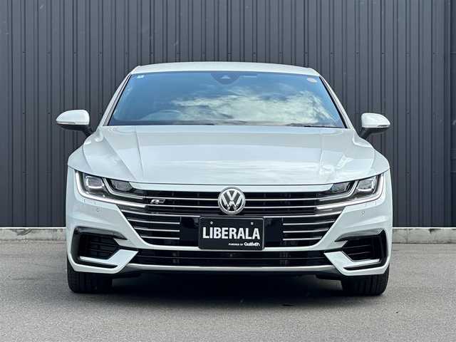 フォルクスワーゲン アルテオン TSI 4モーション Rラインアドバンス 福島県 2019(令1)年 3.5万km オリックスホワイトパールエフェクト アダプティブクルーズコントロール/ヘッドアップディスプレイ/レーンアシスト/サイドアシスト/黒革シート/全席シートヒーター/パワーシート/純正ナビ/360°カメラ/フルセグTV/AppleCarPlay/AndroidAuto/ETC2.0/パワートランク/パドルシフト/ドライブモード/コーナーセンサー /オートホールド /LEDヘッドライト/アンビエントライト/純正20インチAW/保証書/スペアキー