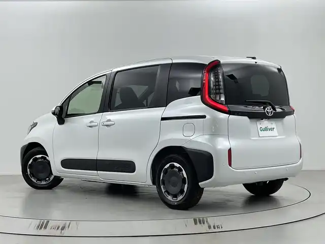 トヨタ シエンタ Z 埼玉県 2025(令7)年 0.1万km未満 プラチナホワイトパールマイカ 登録済未使用車/純正メモリナビ/全方位カメラ/両側パワースライドドア/レーダークルーズコントロール/コーナーセンサー/Bluetooth/フルセグTV/スマートキー/パワーステアリング/パワーウィンドウ/ビルトインETC