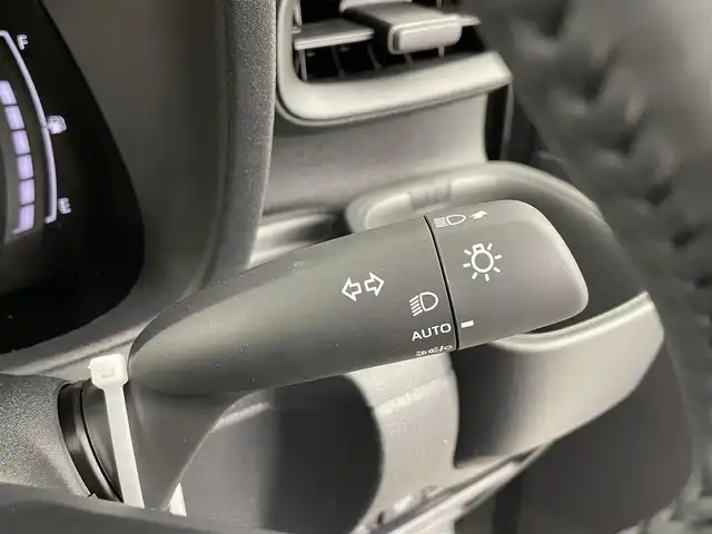 トヨタ シエンタ Z 埼玉県 2025(令7)年 0.1万km未満 プラチナホワイトパールマイカ 登録済未使用車/純正メモリナビ/全方位カメラ/両側パワースライドドア/レーダークルーズコントロール/コーナーセンサー/Bluetooth/フルセグTV/スマートキー/パワーステアリング/パワーウィンドウ/ビルトインETC