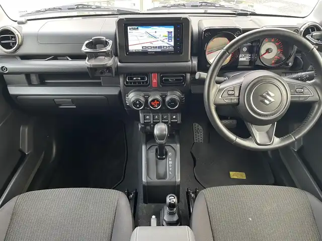 スズキ ジムニー XC 大阪府 2019(令1)年 3.7万km ジャングルグリーン iinoルーフボックス/iinoルーフレール/リアラダー/メモリナビ(MDV-S706W)/BT/CD/DVD/USB/SD/TV/バックカメラ/ドライブレコーダー(DRV-N530)/前席シートヒーター/クルーズコントロール/レーンキープアシスト/ヘッドライトウォッシャー/純正フロアマット/純正16インチAW/純正AW付サマータイヤ×４/ETC