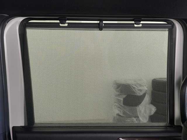 ホンダ Ｎ ＢＯＸ カスタム G L ホンダセンシング 道央・札幌 2017(平29)年 3.2万km プレミアムホワイトパールⅡ ・４WD /Honda SENSING/・衝突軽減ブレーキ/誤発進抑制機能/・後方誤発進抑制機能/路外逸脱抑制機能/・アダプティブ・クルーズ・コントロール〉/・LKAS〈車線維持支援システム〉/・LEDオートライト/オートハイビーム/・社外MDV-Z704 ナビ/・DVD.CD.SD.Bluetooth/・フルセグ/バックカメラ/・両側パワースライドドア/・純正キー一体型エンジンスターター/・スマートキー/スペアキー/・D.N席シートヒーター/ミラーヒーター/・ビルトインETC/・保証書/取扱説明書