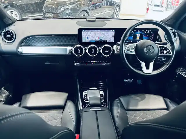 メルセデス・ベンツ ＧＬＢ２００ｄ 大阪府 2020(令2)年 1.7万km マウンテングレー レーダーセーフティ/ハーフレザー/メモリ付きパワーシート/シートヒーター/ACC/純正ナビ/TV/360度カメラ/ブラインドスポット/純正18インチAW/LEDヘッドライト/電動リアゲート/ワイヤレス充電