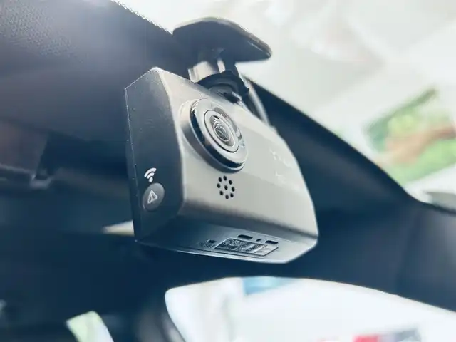 メルセデス・ベンツ ＧＬＢ２００ｄ 大阪府 2020(令2)年 1.7万km マウンテングレー レーダーセーフティ/ハーフレザー/メモリ付きパワーシート/シートヒーター/ACC/純正ナビ/TV/360度カメラ/ブラインドスポット/純正18インチAW/LEDヘッドライト/電動リアゲート/ワイヤレス充電