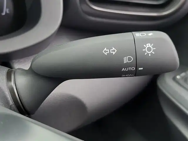 トヨタ ヤリスクロス ハイブリッド GRスポーツ 東京都 2025(令7)年 0.1万km ブラックマイカ トヨタセーフティセンス/・プリクラッシュセーフティ/・レーントレーシングアシスト/・レーダークルーズコントロール/・アダプティブハイビームシステム/・オートマチックハイビーム/・ブラインドスポットモニター/純正ディスプレイオーディオ/パノラミックビューモニター/ビルトインETC/純正18インチAW/ハーフレザーシート/LEDヘッドライト/HDMI