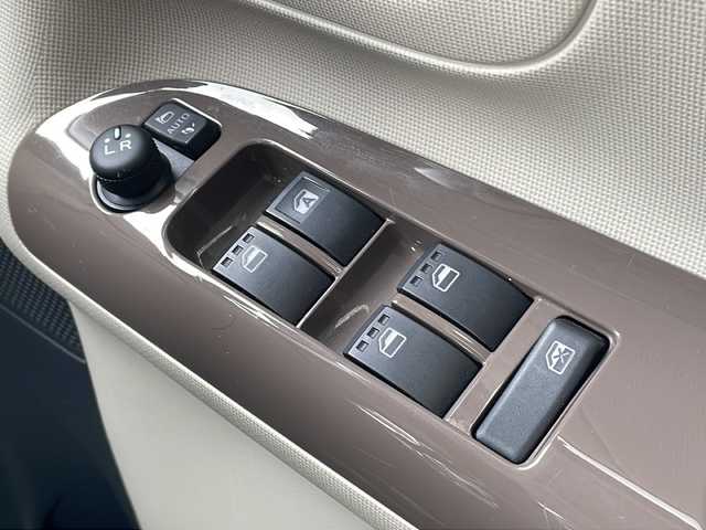 ダイハツ ムーヴ キャンバス X LTD メイクアップ SA Ⅲ 静岡県 2018(平30)年 4.7万km パールホワイトⅢ/シルキーブルーパール 2トーン ワンオーナー/プッシュスタート/スマートキー/社外ナビ(AVN-R9W)/　フルセグTV/BTオーディオ/バックカメラ/ドライブレコーダー/コーナーセンサー/オートライト/ステアリングスイッチ