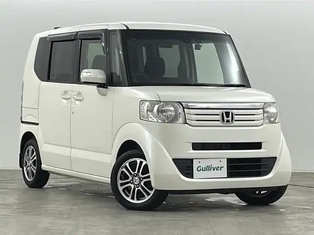 ホンダ Ｎ ＢＯＸ SSパッケージ 福島県 2014(平26)年 4.8万km プレミアムホワイトパール あんしんパッケージ/・シティブレーキアクティブシステム（低速域衝突軽減ブレーキ＋誤発進抑制機能）/・前席用i-サイドエアバッグシステム〈容量変化タイプ〉＋サイドカーテンエアバッグシステム（前席/後席対応）/車線逸脱警報/純正SDナビ/型番：VXM-155VSi/・AM/FM/CD/DVD/ワンセグTV/・バックカメラ/・ETC/・前方ドライブレコーダー/プッシュスタート/・スマートキー/アイドリングストップ/両側パワースライドドア/チルト式ステアリング/・ステアリングスイッチ/純正アルミホイール/純正フロアマット/ドアバイザー